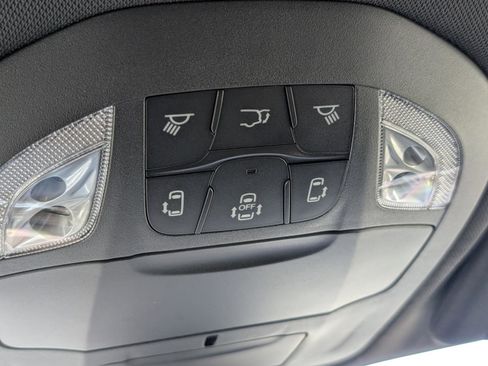 New 2026 Chrysler Pacifica Select image 29