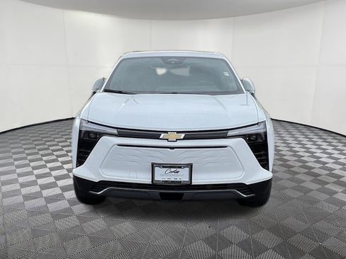 New 2025 Chevrolet Blazer EV LT image 2
