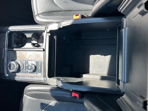 Used 2021 Ford Expedition Max Limited AWD/4WD image 21