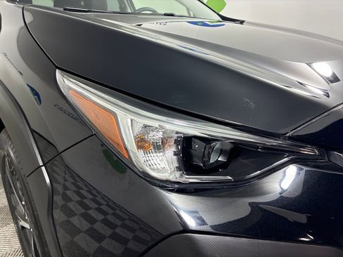 Certified 2025 Subaru Crosstrek 2.0i Premium image 4