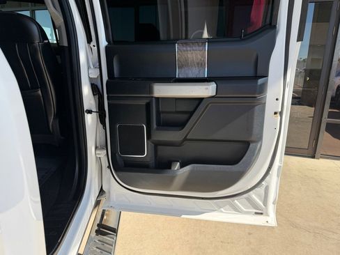 Used 2017 Ford F350 Lariat w/ Chrome Package AWD/4WD image 32