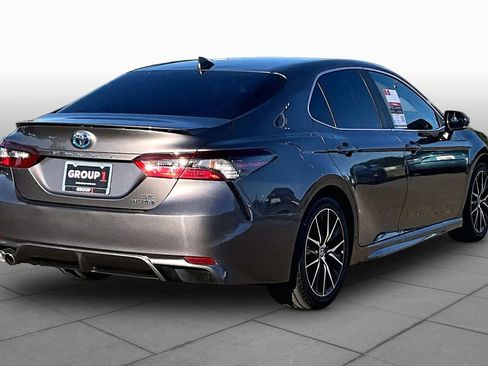 Used 2024 Toyota Camry SE w/ Audio Upgrade Package FWD image 12