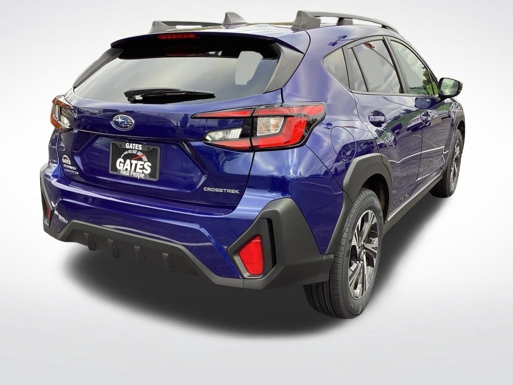 Used 2025 Subaru Crosstrek 2.5i Premium AWD/4WD image 10