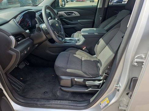 Used 2019 Chevrolet Traverse LS FWD image 23