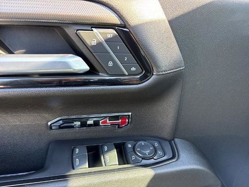 Used 2022 GMC Sierra 1500 AT4 w/ AT4 Premium Package image 21