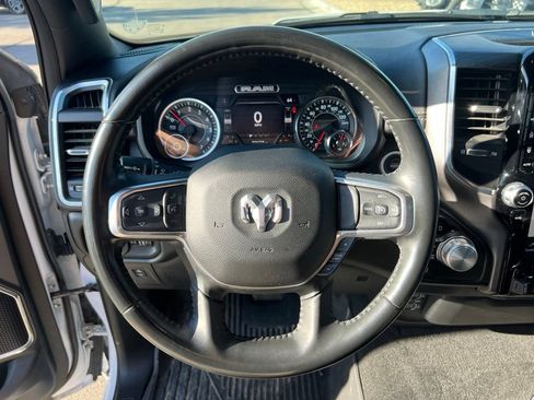 Used 2023 RAM 1500 Laramie AWD/4WD image 11