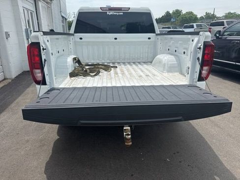 Used 2024 GMC Sierra 1500 Elevation AWD/4WD image 13