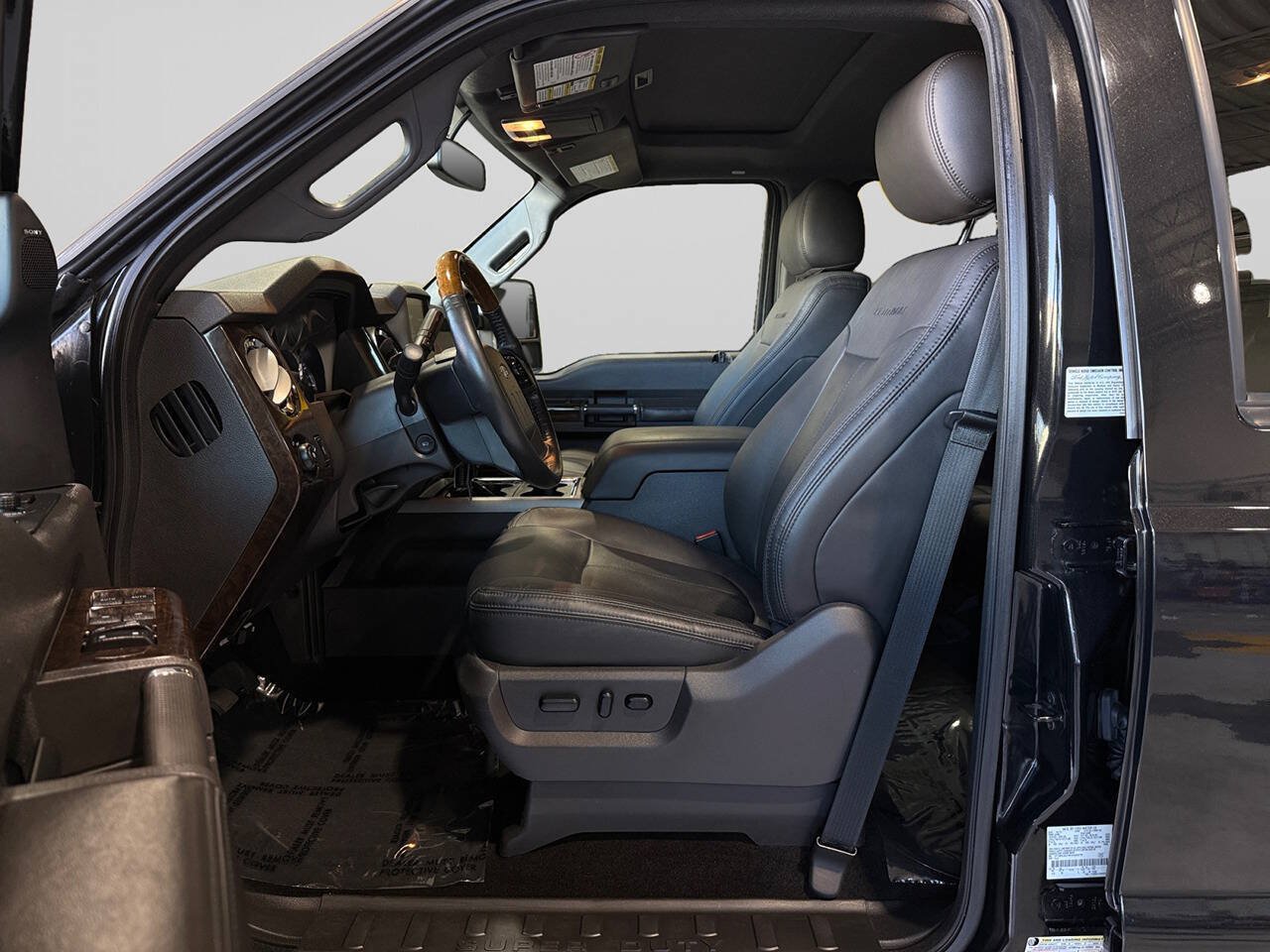 Used 2015 Ford F350 Platinum AWD/4WD image 10