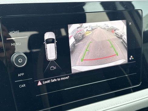 New 2026 Volkswagen Taos S image 18