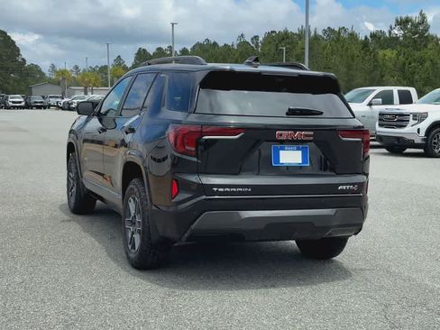 New 2026 GMC Terrain AT4 w/ Technology Package II AWD/4WD image 7