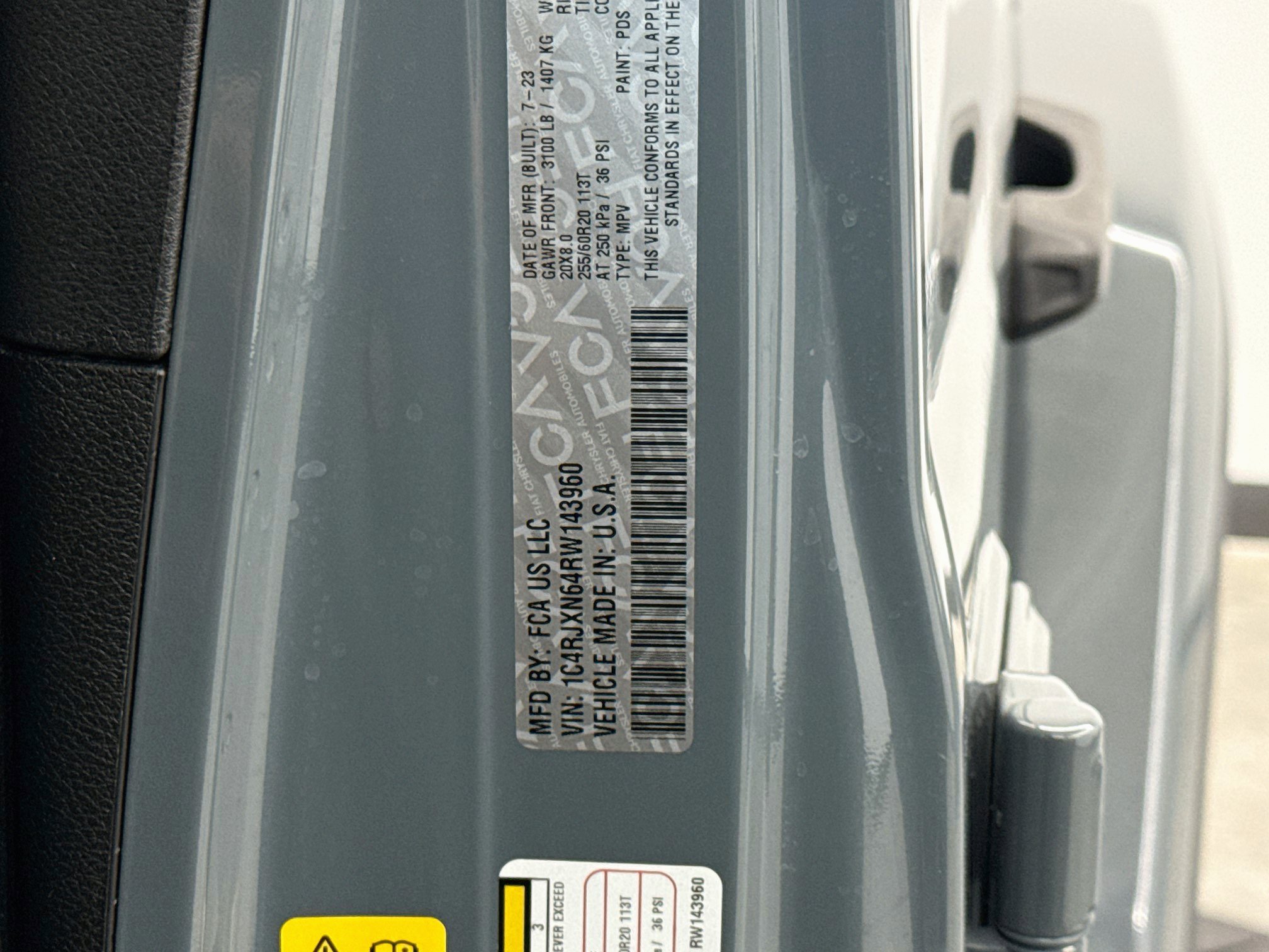 Used 2024 Jeep Wrangler Unlimited AWD/4WD image 12