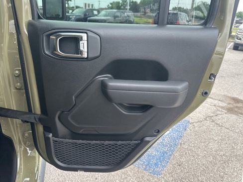 New 2025 Jeep Wrangler Willys 4xe image 41