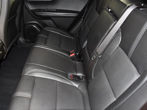 Used 2021 Chevrolet Blazer LT AWD/4WD image 45