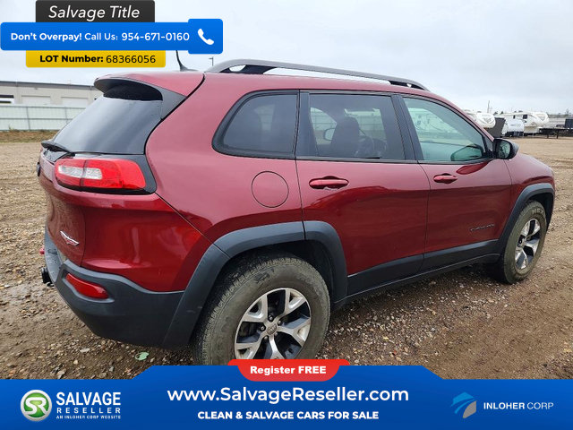 Used 2014 Jeep Cherokee Trailhawk w/ Leather Interior Group AWD/4WD image 4