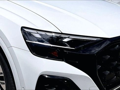 New 2026 Audi Q8 Prestige image 12