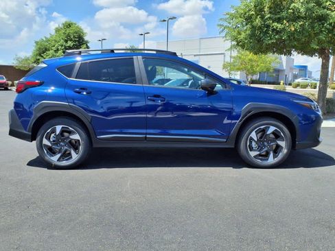 New 2025 Subaru Crosstrek 2.5i Limited w/ Popular Package #3A image 8