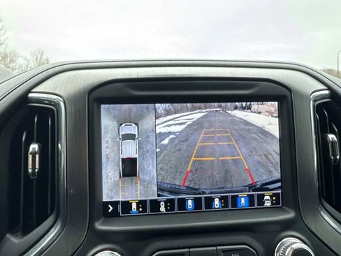 Used 2021 GMC Sierra 2500 Denali w/ Denali Black Diamond Edition image 19