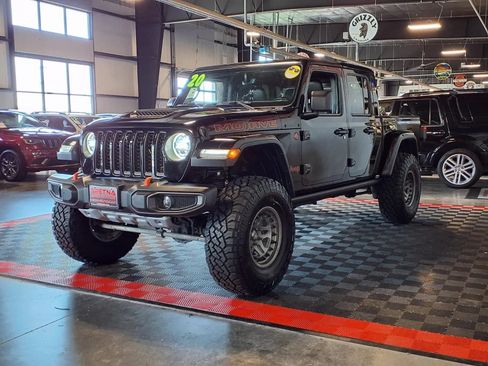 Used 2020 Jeep Gladiator Mojave AWD/4WD image 3