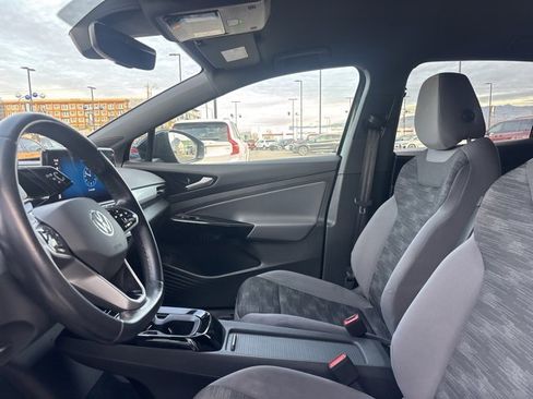 Used 2021 Volkswagen ID.4 Pro w/ ID.4 Protection Package image 21