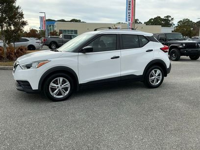 Used 2019 Nissan Kicks S w/ Exterior Package