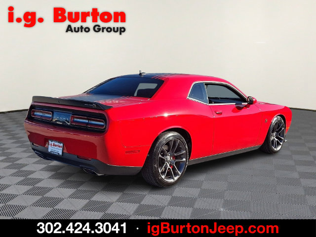 Certified 2022 Dodge Challenger R/T Scat Pack w/ Shaker Package RWD image 6