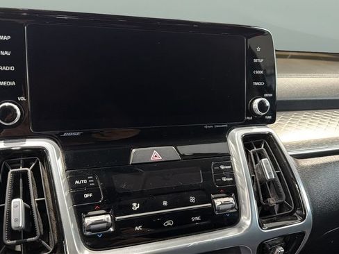 Used 2022 Kia Sorento SX FWD image 17