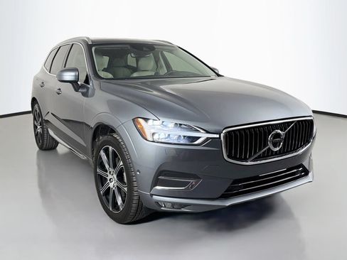 Used 2019 Volvo XC60 T5 Inscription w/ Protection Package FWD image 3