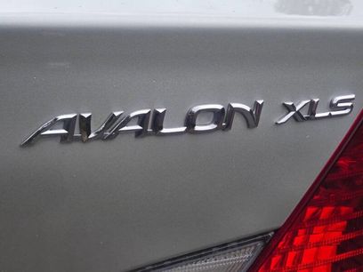 Used 2000 Toyota Avalon XLS
