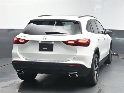 New 2026 Mercedes-Benz GLA 250 image 7