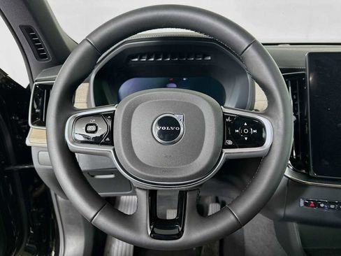 New 2025 Volvo XC90 T8 Plus w/ Protection Package Premier image 11