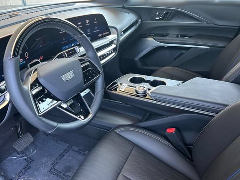 Used 2026 Cadillac Lyriq Premium Luxury w/ LPO, Floor Liner Package RWD image 10