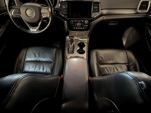 Used 2020 Jeep Grand Cherokee Limited image 17