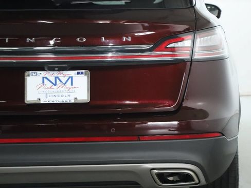 Certified 2022 Lincoln Nautilus AWD image 44