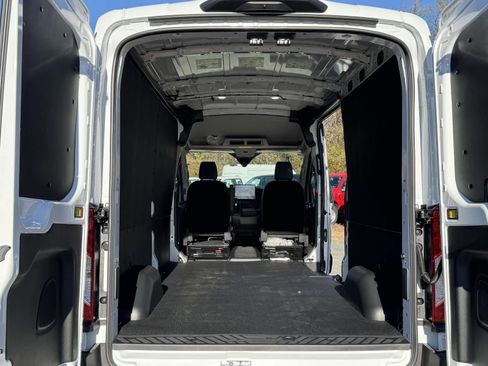 New 2026 Ford Transit 250 148 Medium Roof w/ Load Area Protection Package image 12