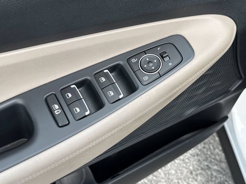 Used 2023 Hyundai Santa Fe SEL AWD/4WD image 14