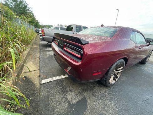 Used 2023 Dodge Challenger SRT Hellcat RWD image 9