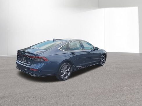 Used 2024 Honda Accord EX-L image 9
