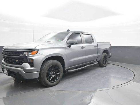 Used 2024 Chevrolet Silverado 1500 Custom AWD/4WD image 4