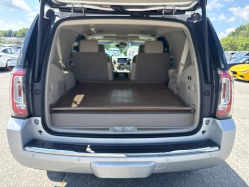 Used 2018 GMC Yukon Denali AWD/4WD image 22