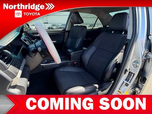 Used 2017 Toyota Camry SE FWD image 6