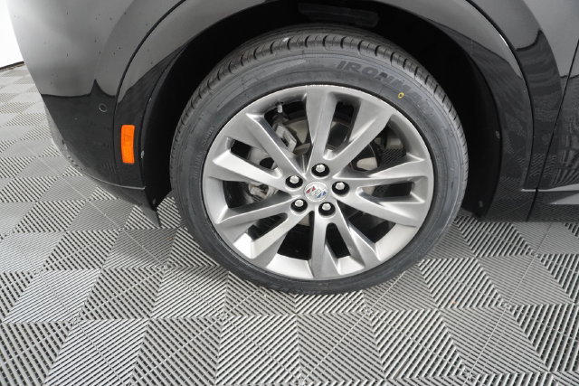 Used 2022 Buick Envision Avenir w/ Technology Package II AWD/4WD image 16