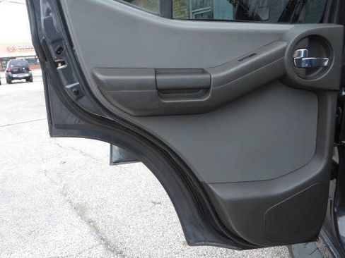 Used 2007 Nissan Xterra S w/ Utility Pkg image 17