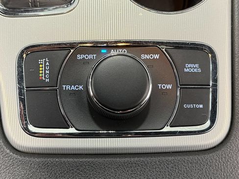 Used 2019 Jeep Grand Cherokee SRT AWD/4WD image 31