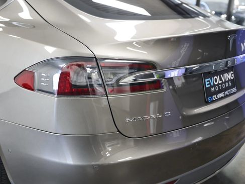 Used 2016 Tesla Model S P90D AWD/4WD image 16