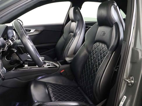 Used 2023 Audi S4 Premium Plus image 32