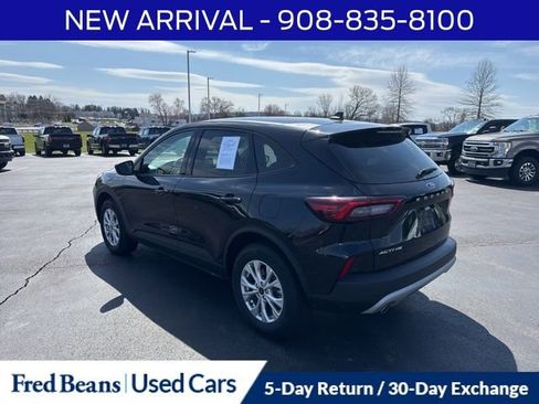 Used 2025 Ford Escape Active image 6