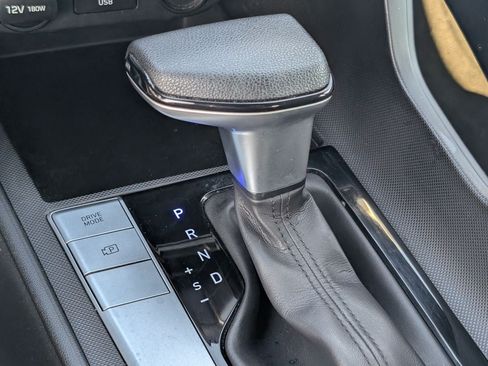Used 2021 Hyundai Elantra SEL FWD image 21