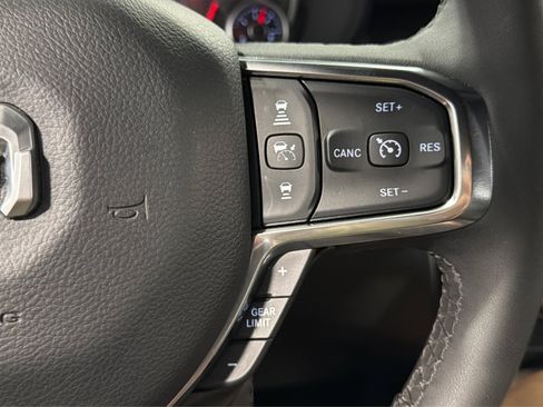 Used 2026 RAM 1500 Laramie AWD/4WD image 25