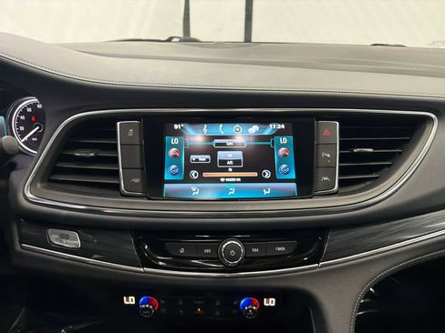 Used 2018 Buick Enclave Premium w/ Trailering Package FWD image 29