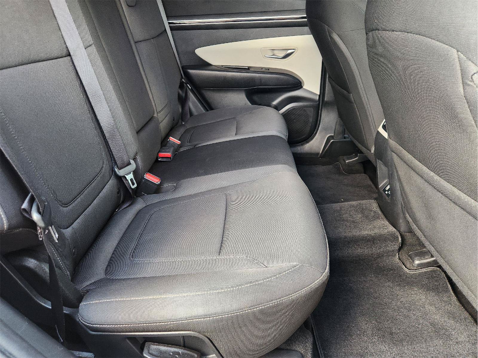 Used 2022 Hyundai Tucson SEL FWD image 31